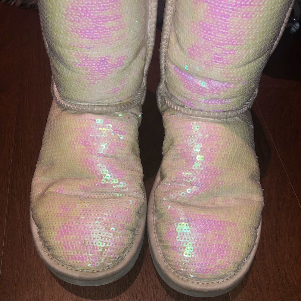 White sequin uggs